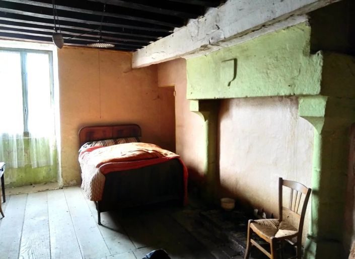 Image No.5-6 Bed Village House for sale