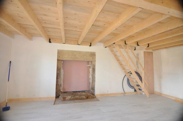 Image No.5-4 Bed House for sale