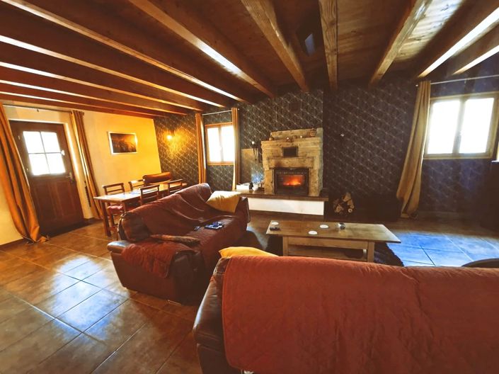 Image No.4-4 Bed House for sale