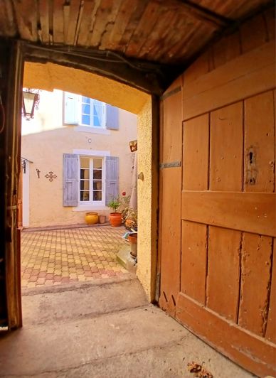 Image No.8-2 Bed House for sale