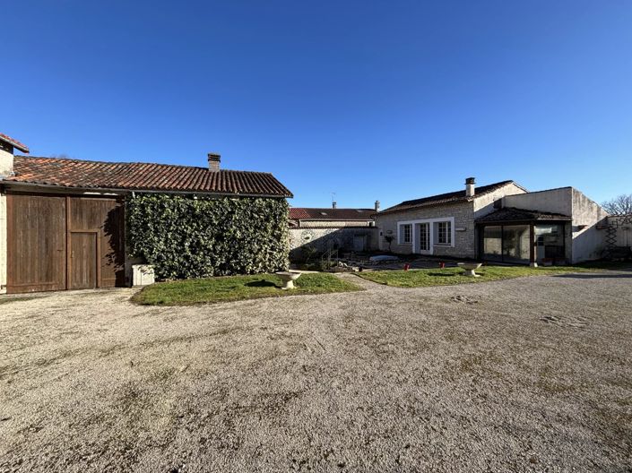 Image No.12-3 Bed House for sale