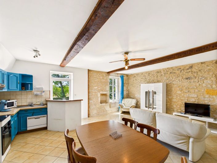 Image No.14-13 Bed House for sale