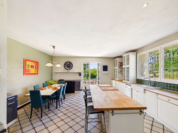 Image No.6-13 Bed House for sale