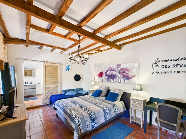 Image No.7-13 Bed House for sale