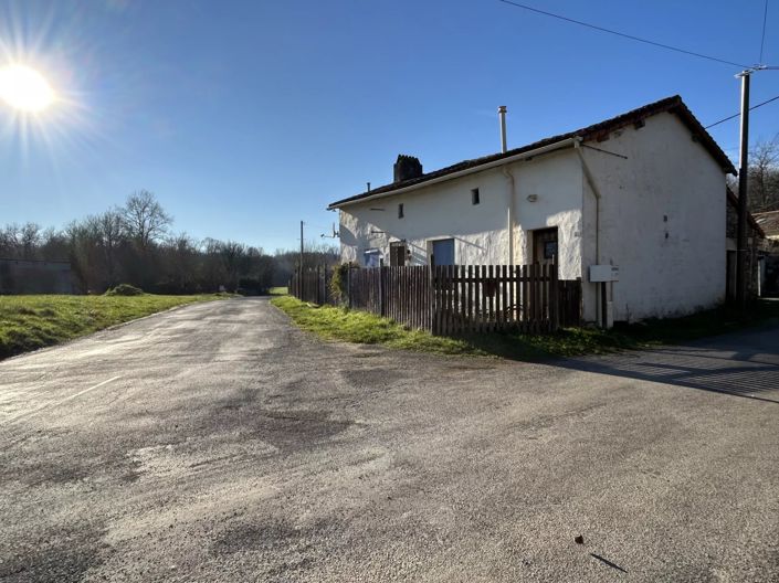 Image No.2-1 Bed Village House for sale