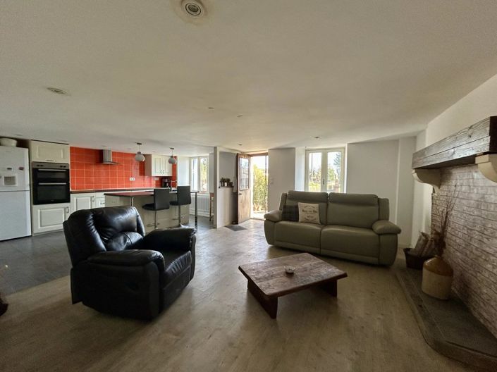 Image No.3-1 Bed Village House for sale