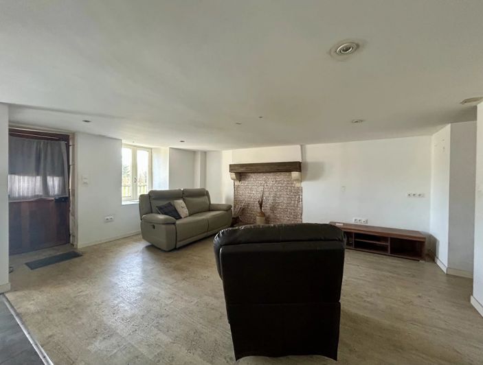 Image No.5-1 Bed Village House for sale