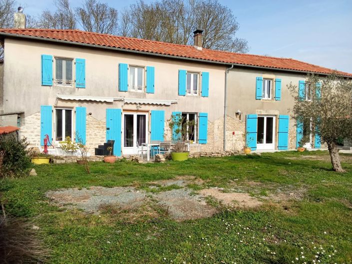 Image No.1-5 Bed House for sale