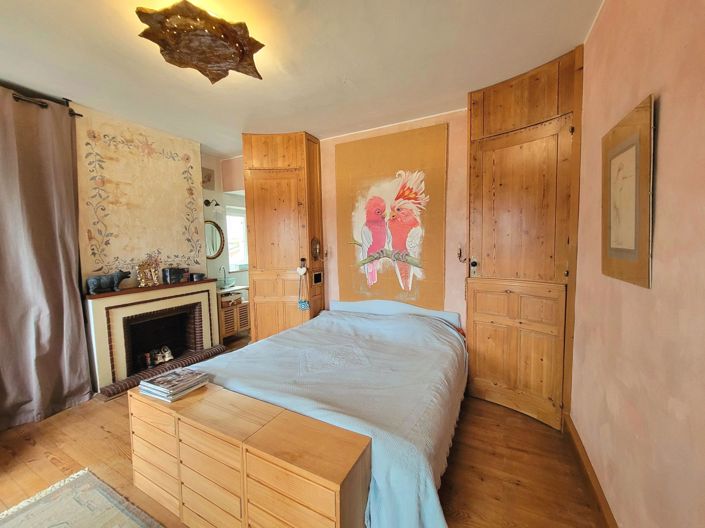 Image No.3-4 Bed House for sale