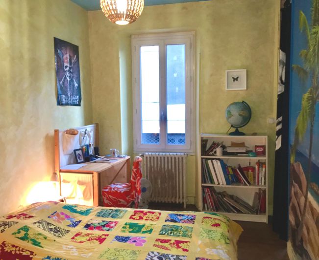 Image No.8-4 Bed House for sale