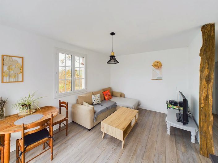 Image No.2-2 Bed House for sale