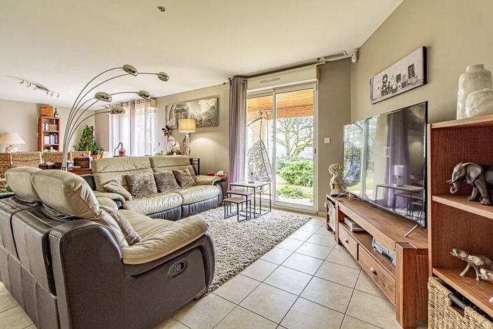 Image No.3-4 Bed House for sale