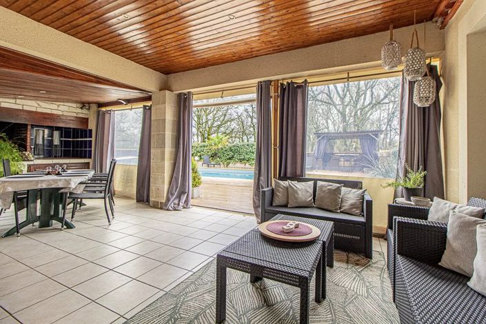 Image No.7-4 Bed House for sale