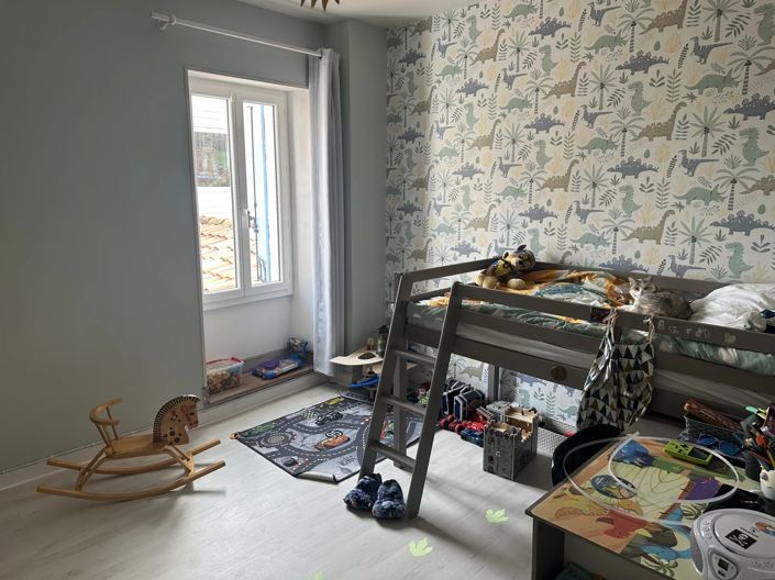 Image No.11-5 Bed House for sale