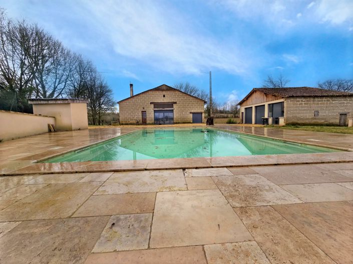 Image No.9-3 Bed House for sale