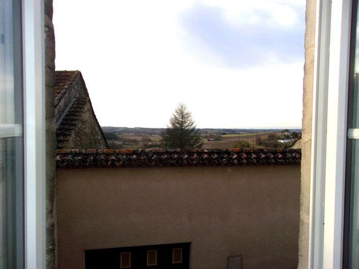 Image No.12-2 Bed Village House for sale