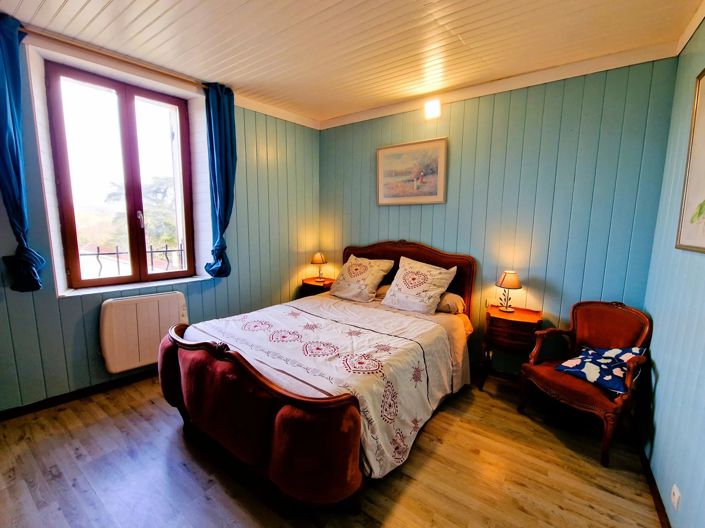 Image No.5-3 Bed Village House for sale