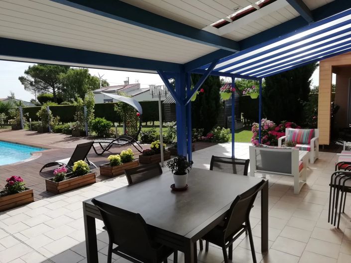 Image No.10-3 Bed House for sale