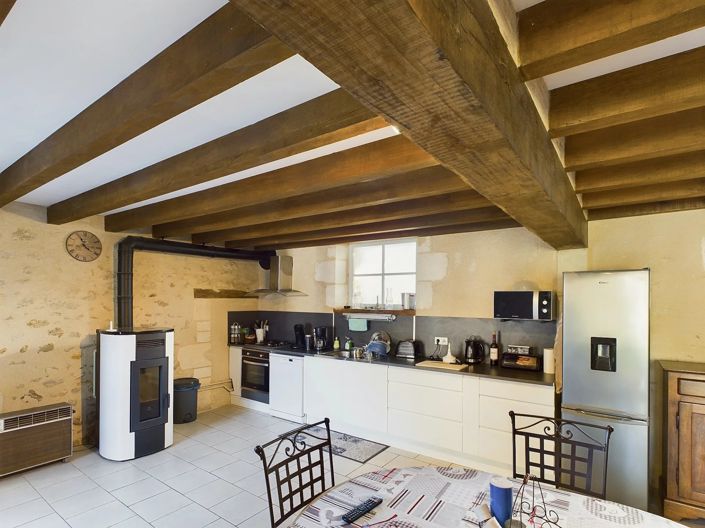 Image No.13-7 Bed House for sale