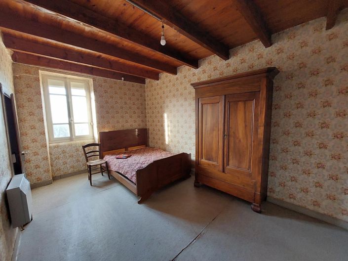 Image No.8-3 Bed House for sale