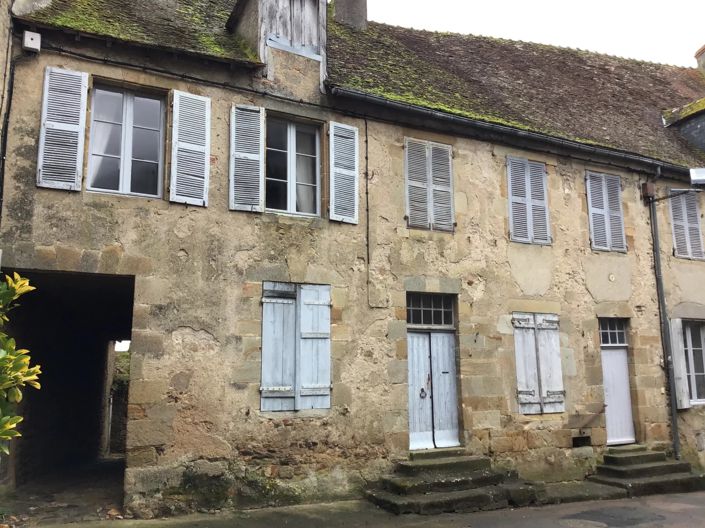 Image No.1-2 Bed House for sale