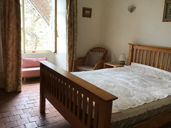 Image No.9-2 Bed House for sale