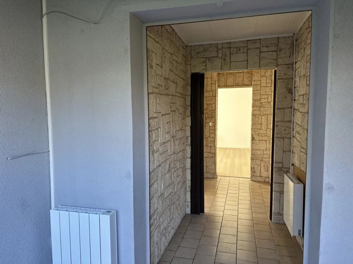 Image No.11-2 Bed House for sale