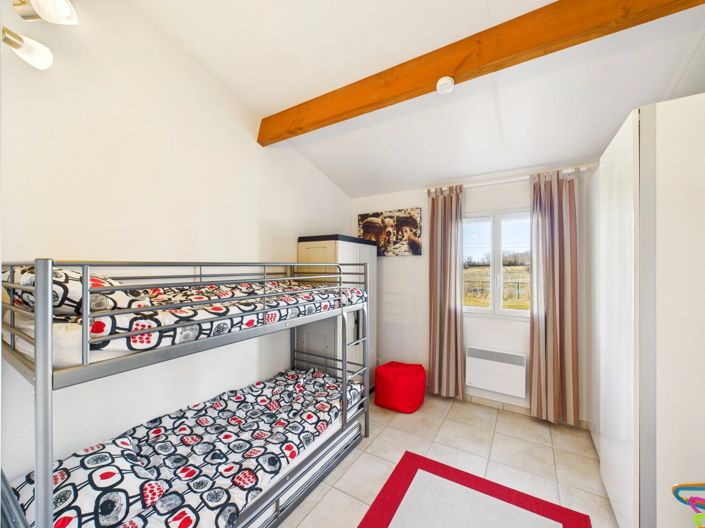 Image No.15-3 Bed Village House for sale