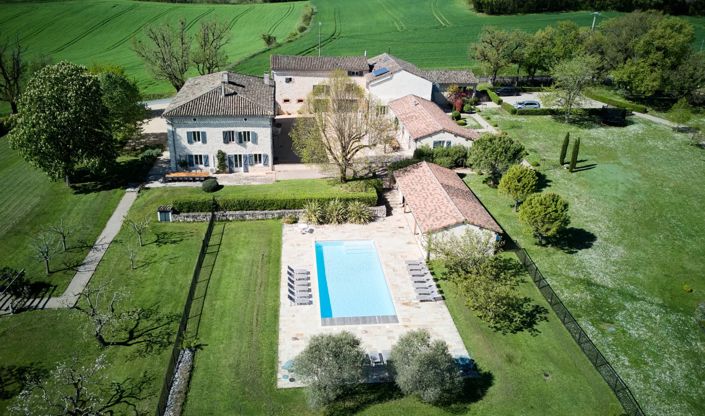 Image No.1-13 Bed House for sale