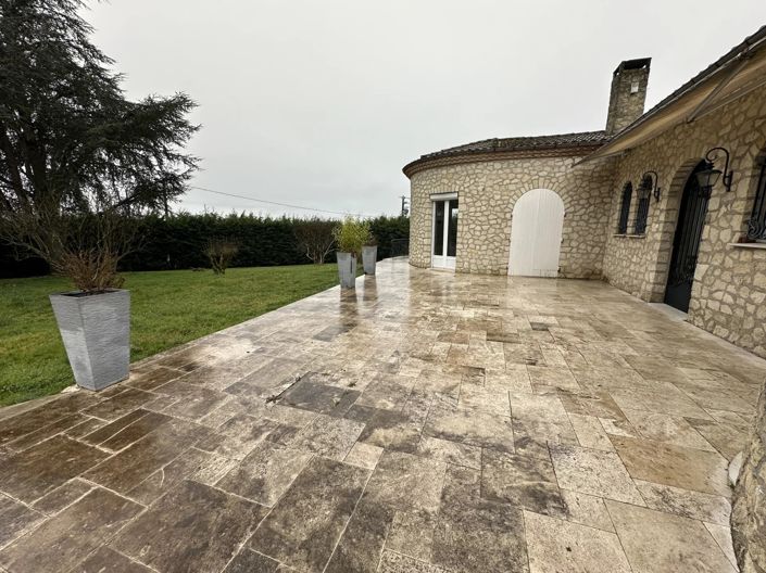 Image No.13-6 Bed House for sale