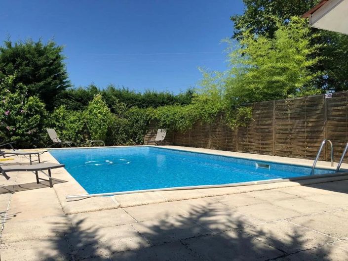 Image No.14-6 Bed House for sale