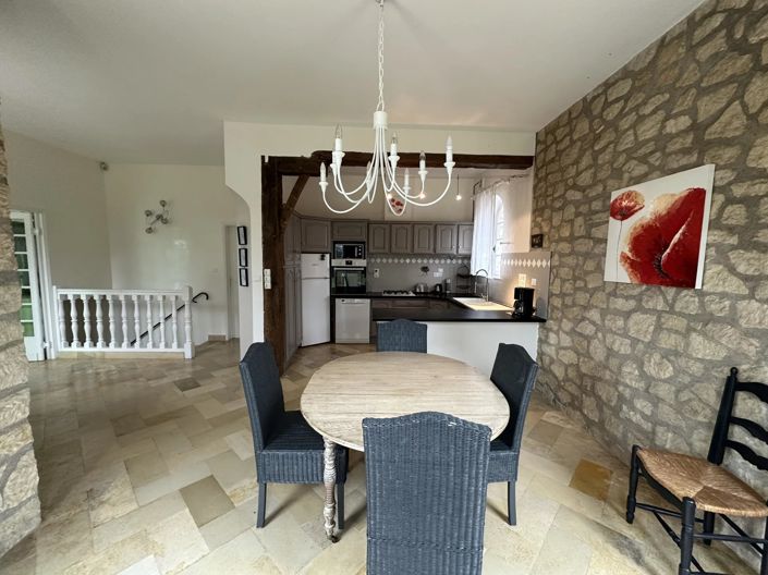 Image No.5-6 Bed House for sale