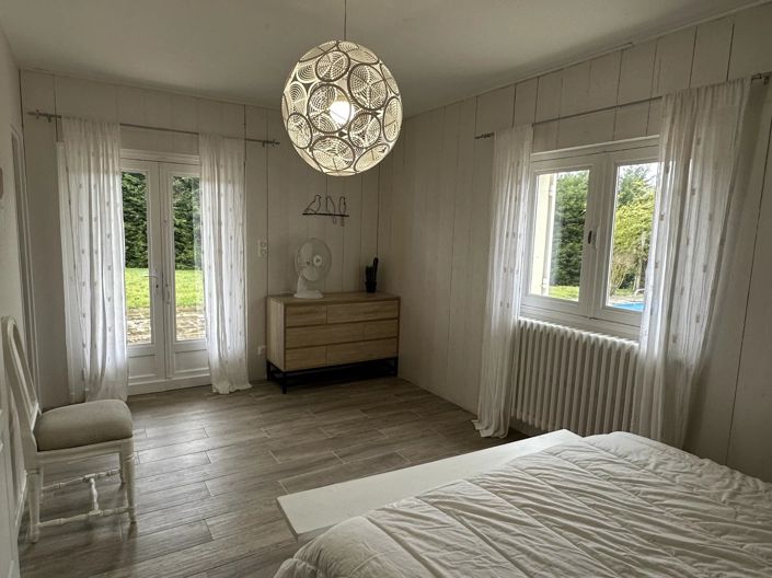 Image No.7-6 Bed House for sale