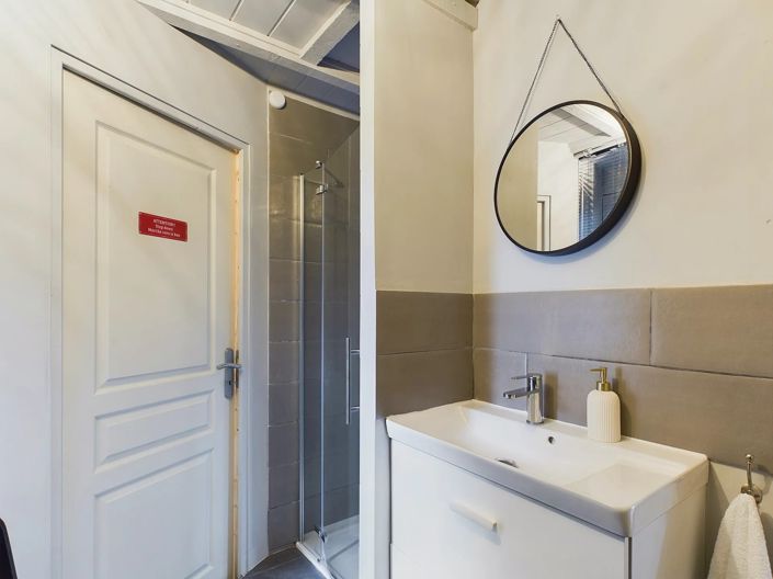 Image No.15-5 Bed House for sale