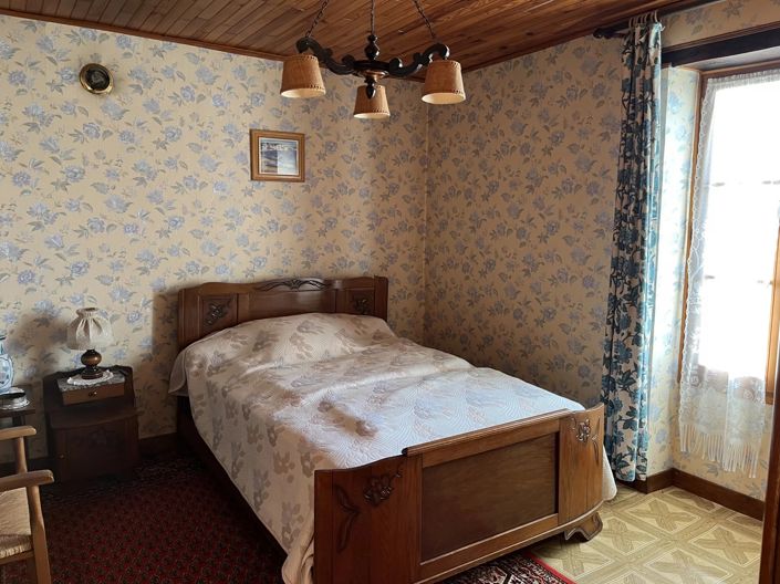 Image No.7-3 Bed House for sale