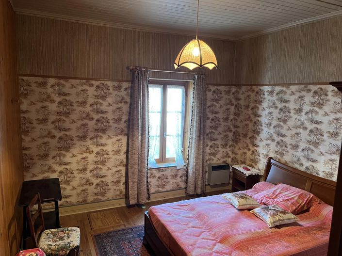 Image No.9-3 Bed House for sale