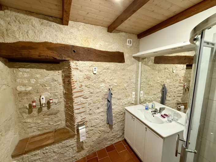 Image No.9-3 Bed House for sale