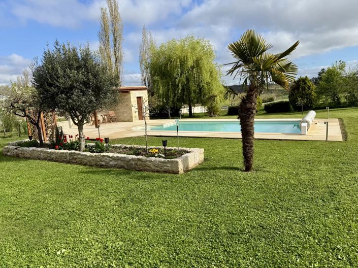 Image No.2-3 Bed House for sale