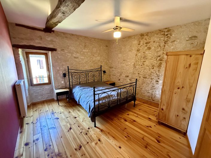 Image No.6-3 Bed House for sale