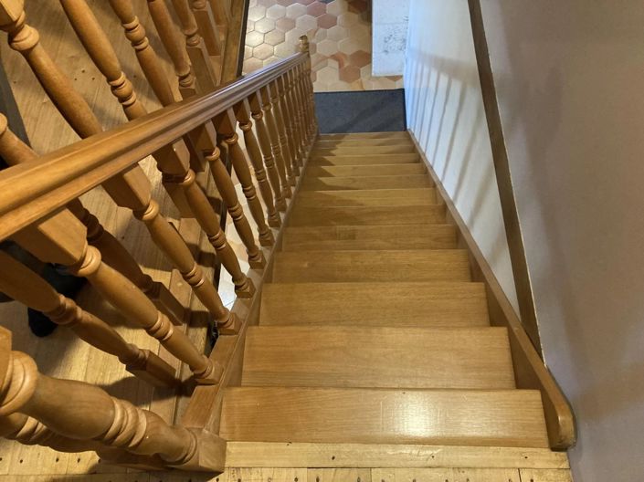 Image No.10-4 Bed House for sale