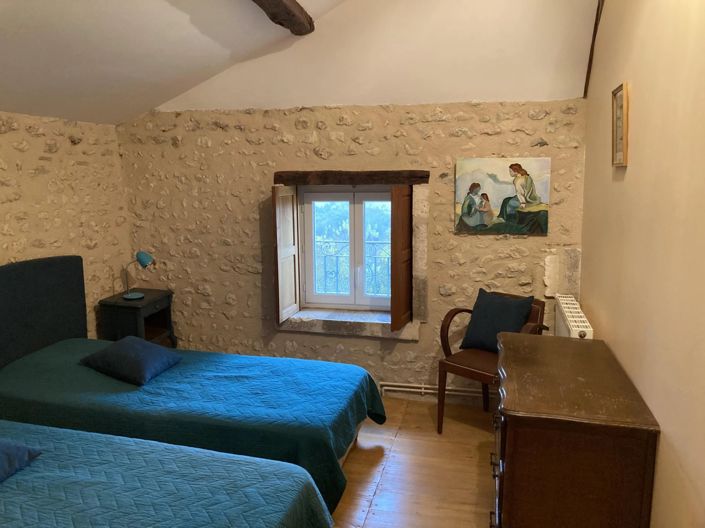 Image No.8-4 Bed House for sale