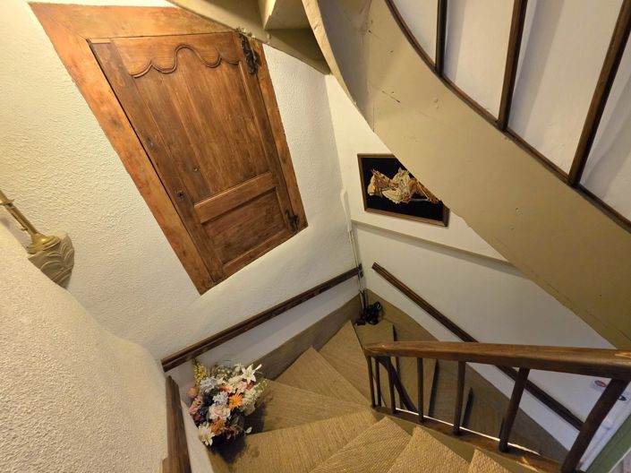 Image No.15-4 Bed Village House for sale