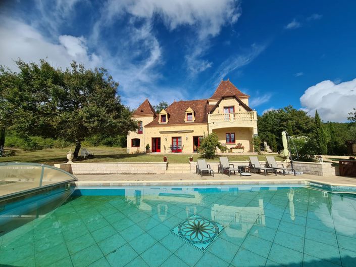 Image No.1-6 Bed House for sale