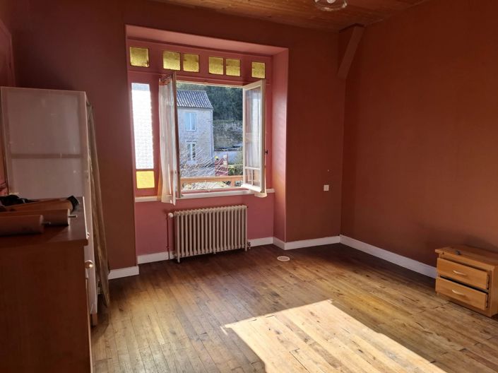 Image No.6-7 Bed Village House for sale