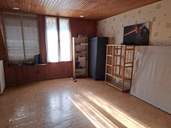 Image No.9-7 Bed Village House for sale