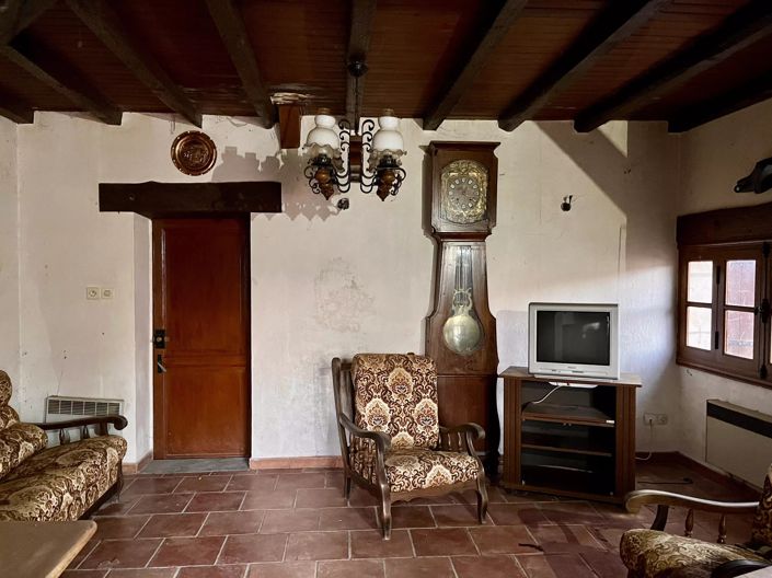 Image No.2-2 Bed House for sale