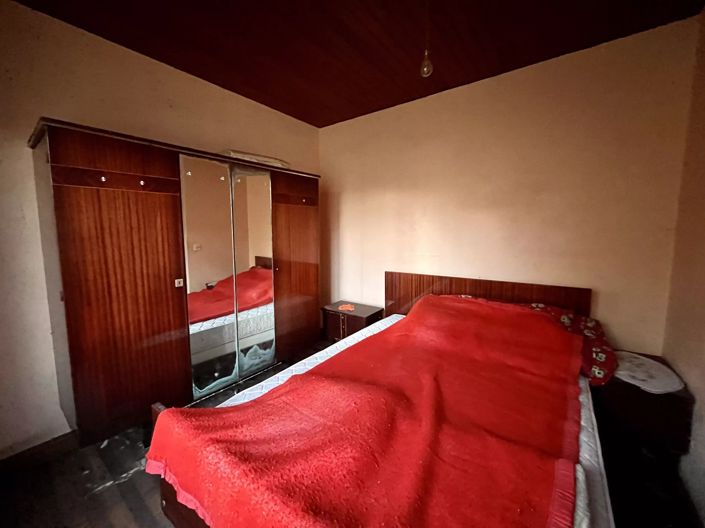 Image No.4-2 Bed House for sale