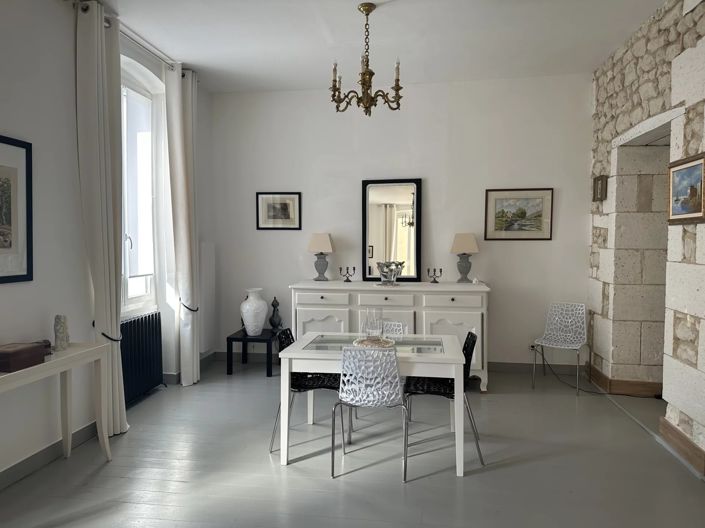 Image No.5-6 Bed House for sale