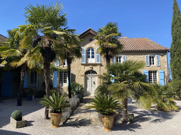 Image No.1-7 Bed House for sale