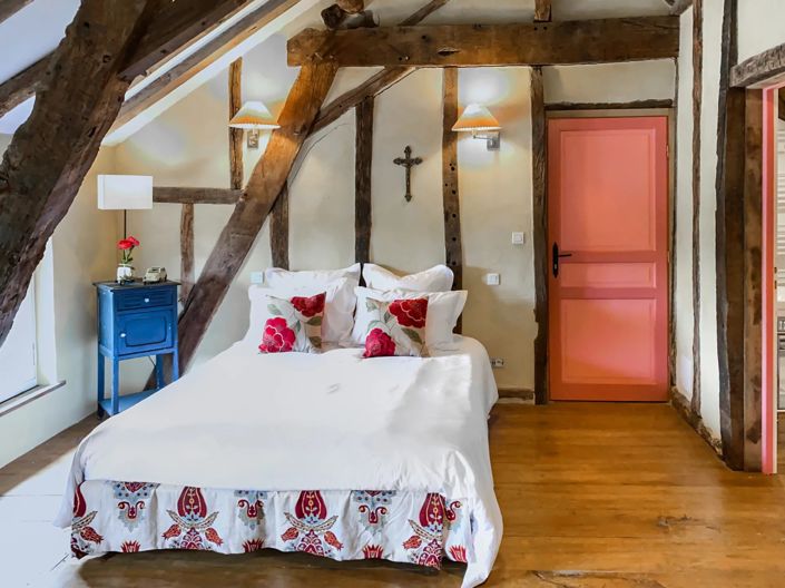 Image No.14-7 Bed House for sale